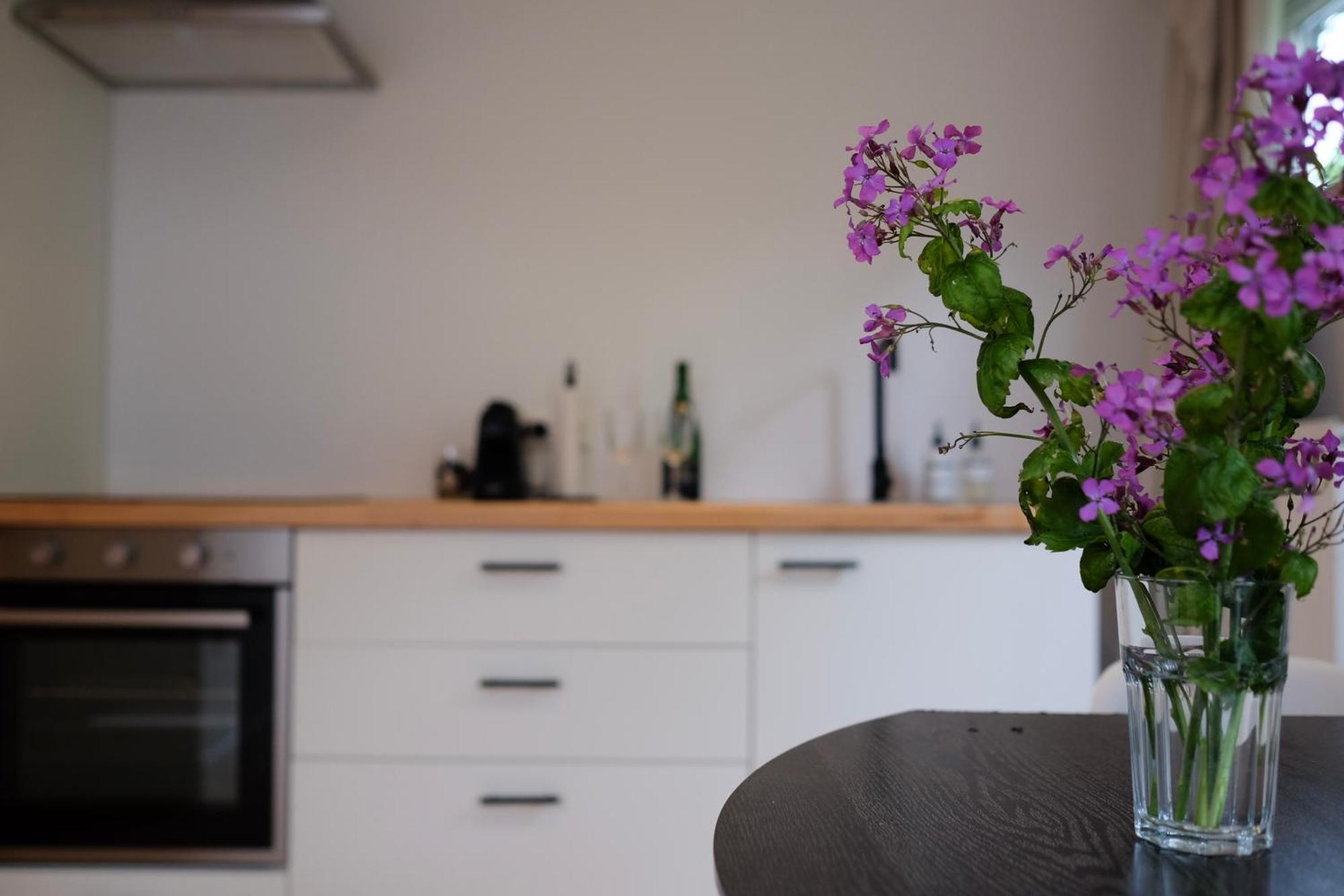 Casa vacanze 24 - Aan Zee - Met Eigen Tuin *