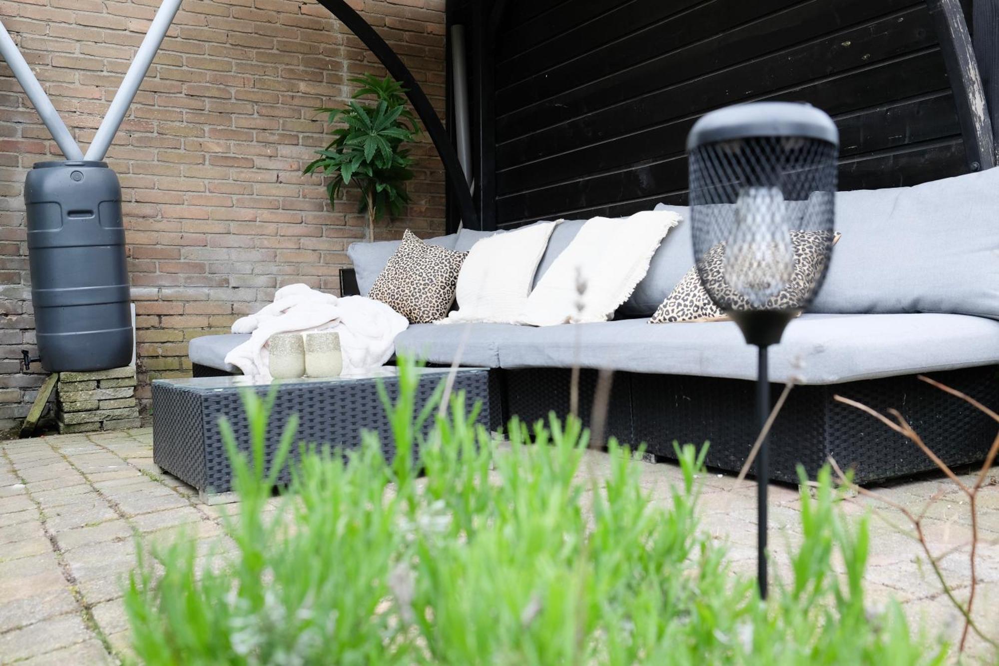 24 - Aan Zee - Met Eigen Tuin Noordwijk