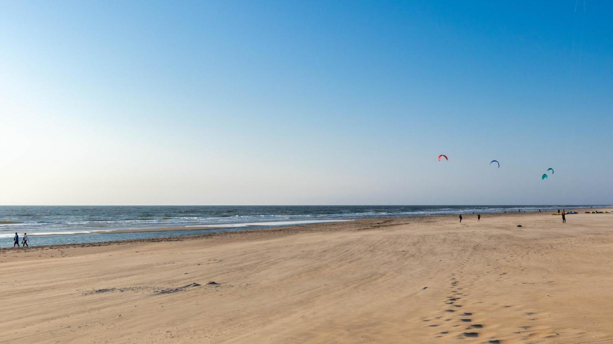 24 - Aan Zee - Met Eigen Tuin Noordwijk